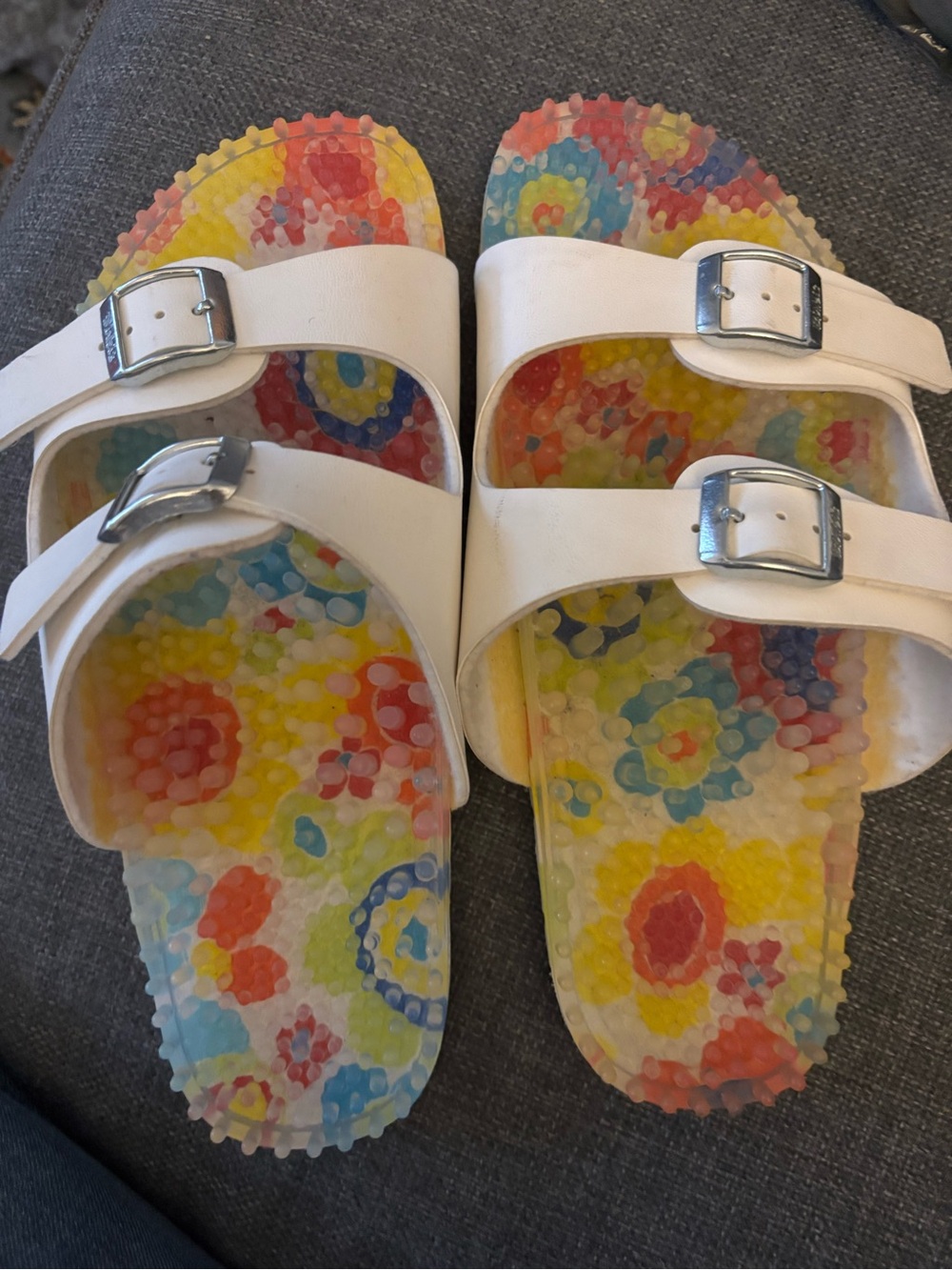 Joules White Double-Buckle Sandals with Multicolor Floral Footbed. Size 8/8.5